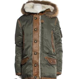 ❤️NWT Wolfe Fur Jacket❤️
